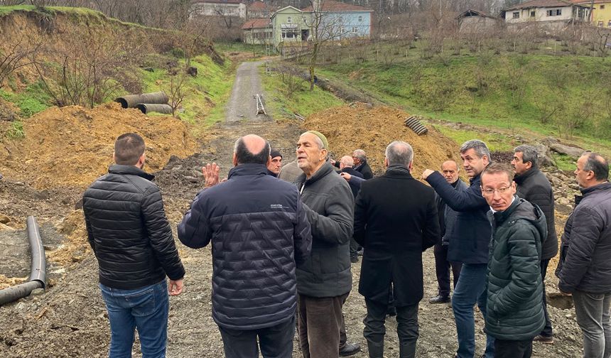 Milletvekili Bozkurt, heyelan bölgesinde...