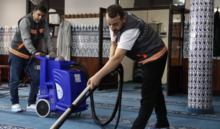 Zonguldak'ta camilerde temizlik seferberliği, Ramazan huzuru hijyenle buluşuyor