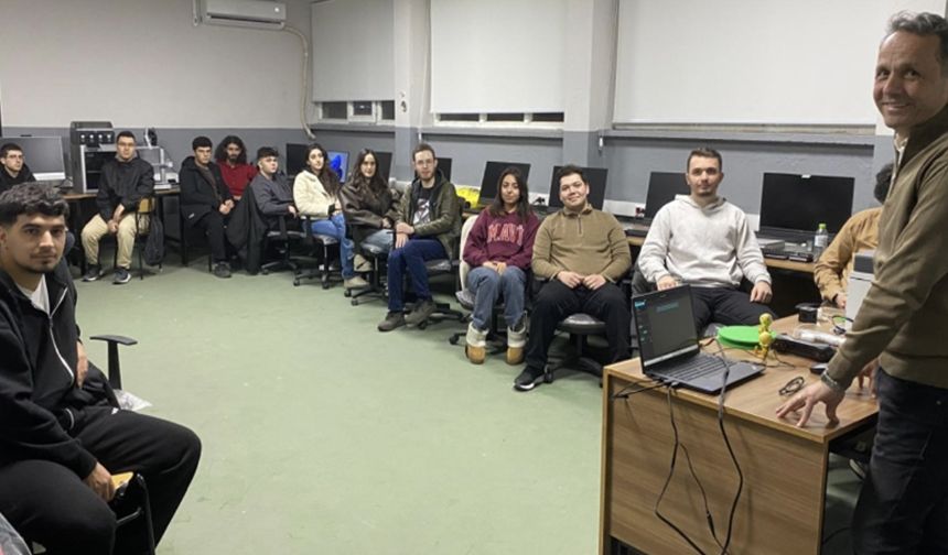 Zonguldak MTAL'in teknoloji Merkezi, Üniversite öğrencilerini geleceğe hazırlıyor