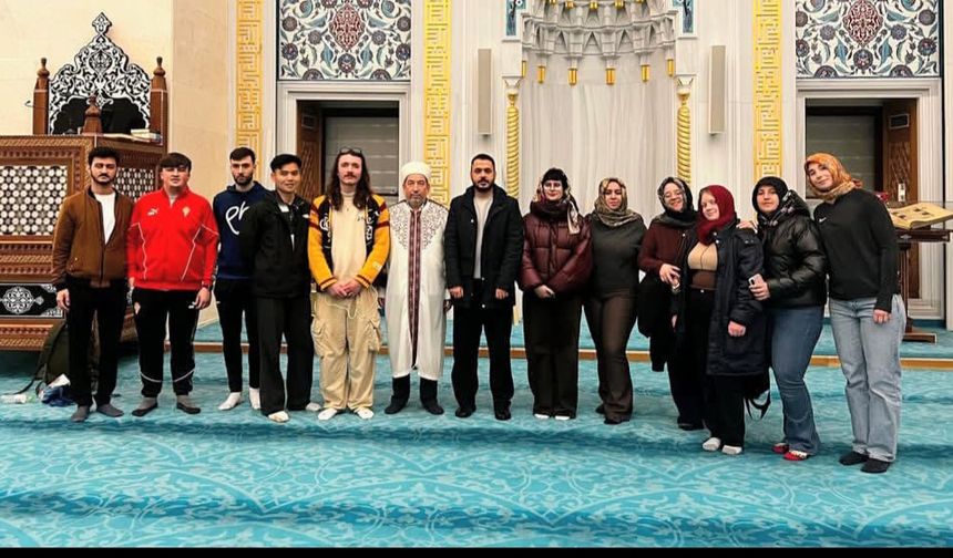Uzun Mehmet Camii'nde kültürlerarası buluşma