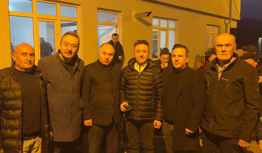 AK Parti heyeti, Eceler Köyü’nda oruç açtı