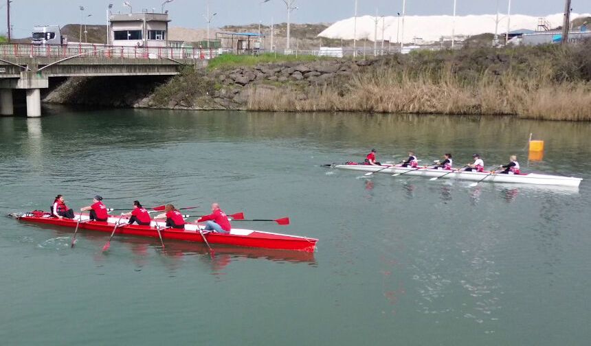 Gülüç’te Kano Kürek yarışları büyük coşkuyla gerçekleştirildi