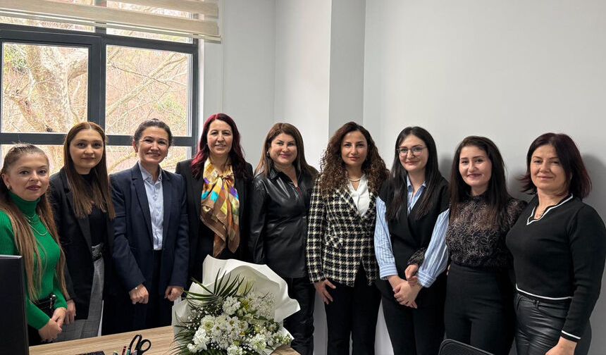 KGD’den kadın dayanışması: Güney Hacıbektaşoğlu’na ziyaret