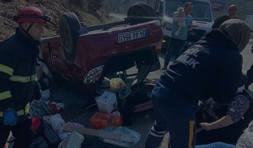 Başlarkadı'da trafik kazası: 1'i çocuk 6 kişi yaralı