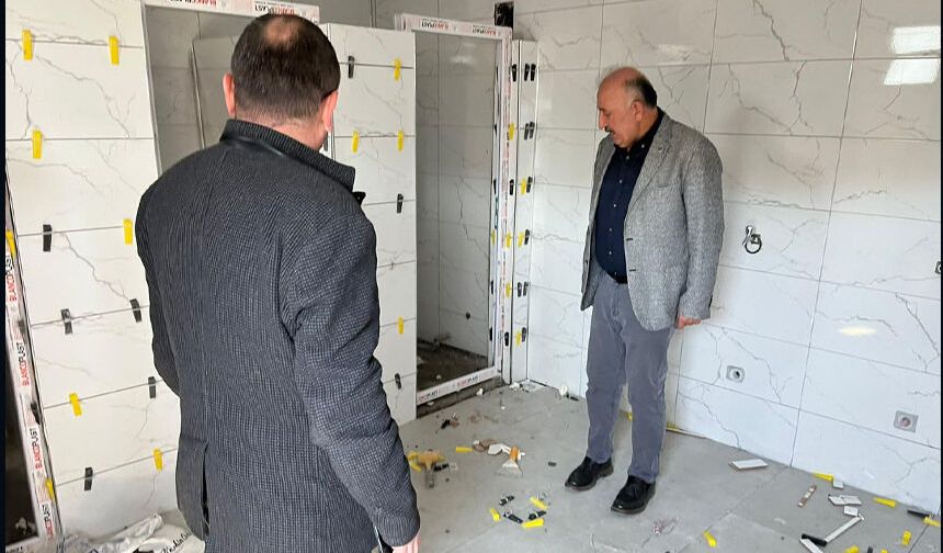 Terminaldeki tuvaletler yenileniyor