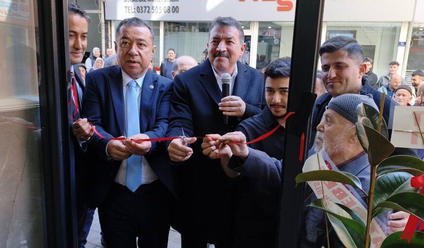 Polat Çoroman Kuaför salonu açıldı