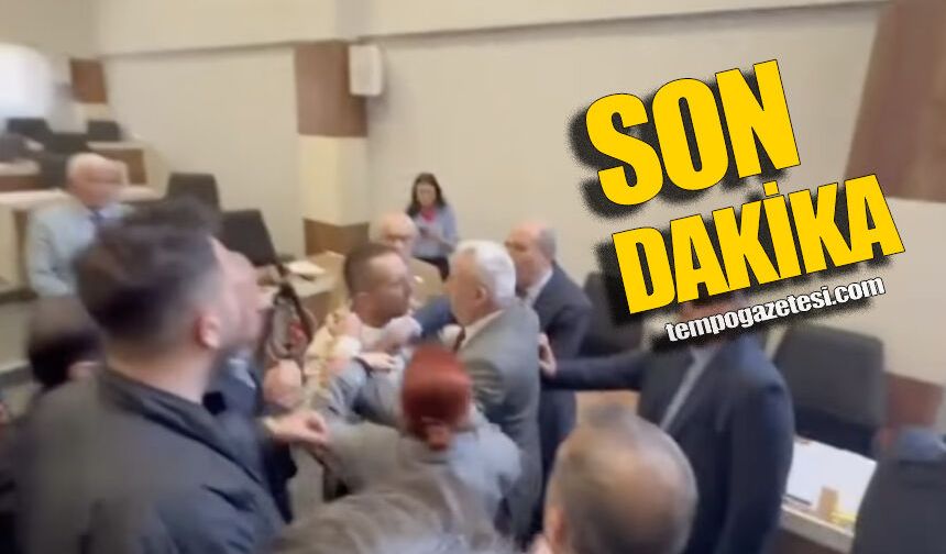 Meclis seçiminde ortalık karıştı, Jandarma müdahale etti: Yaka paça kavga!