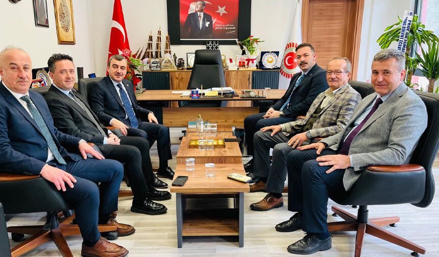 AK Parti'den Meclis Başkanı Karaveli'ye 'hayırlı olsun' ziyareti