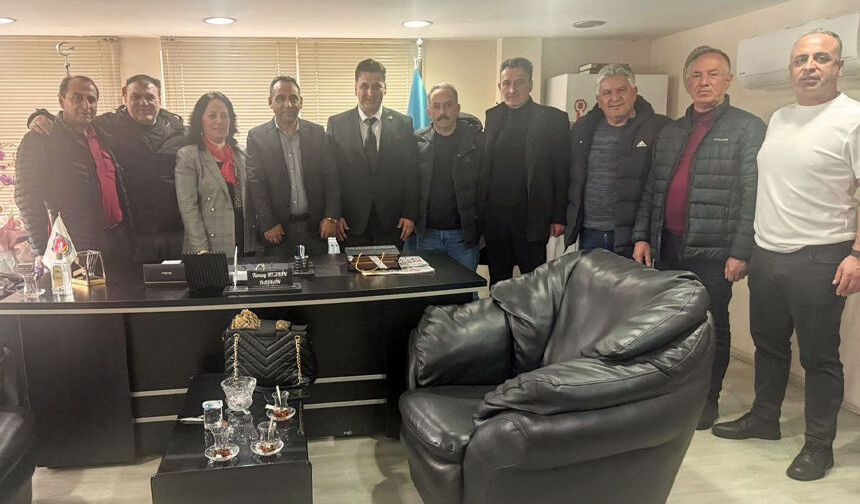 Muhtarlardan Tunay Keskin'e ziyaret