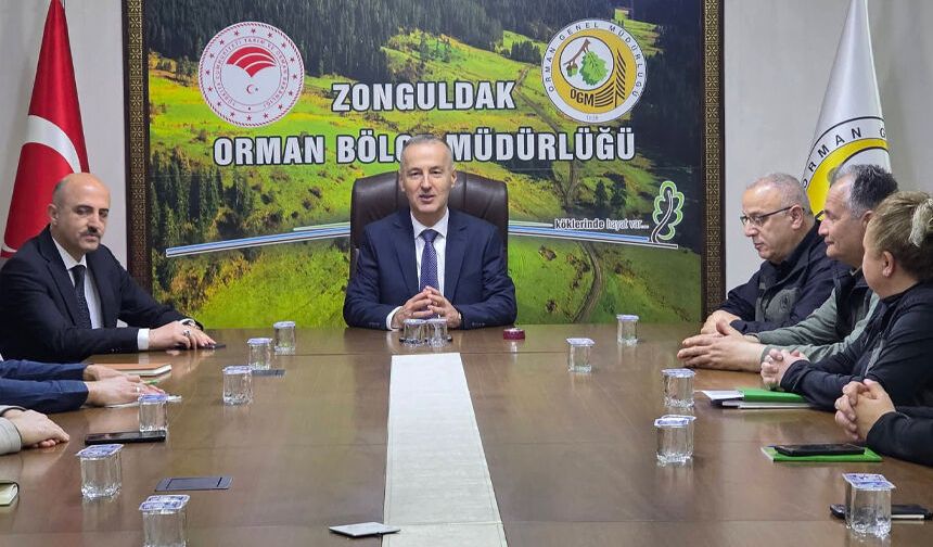 Halil Oflu, göreve başladı