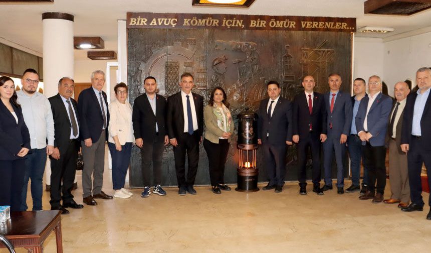 CHP heyeti ve Parti Meclis Üyesi Barut’tan GMİS’e ziyaret