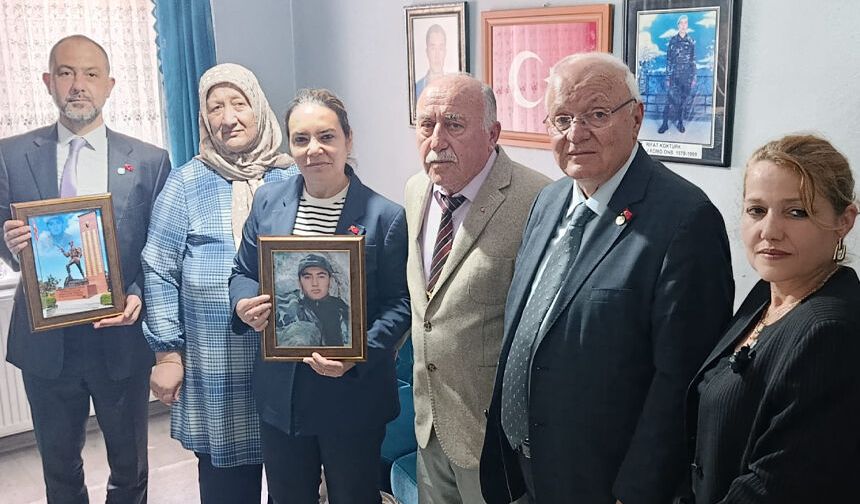 Şehit Ailesine anlamlı ziyaret