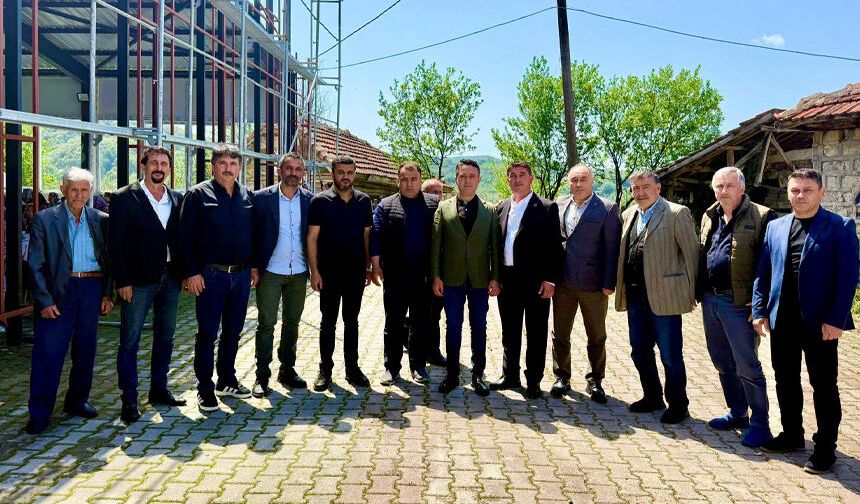 Sezer Köroğlu Hıdırellez programında vatandaşlarla buluştu