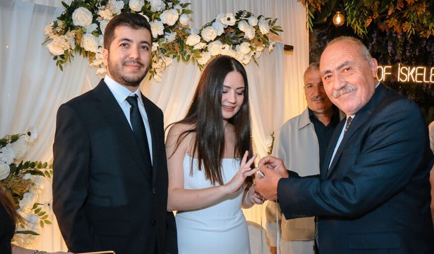 CHP’li Tayfun Özdemir’in mutlu günü: Kızı Cansu Özdemir nişanlandı