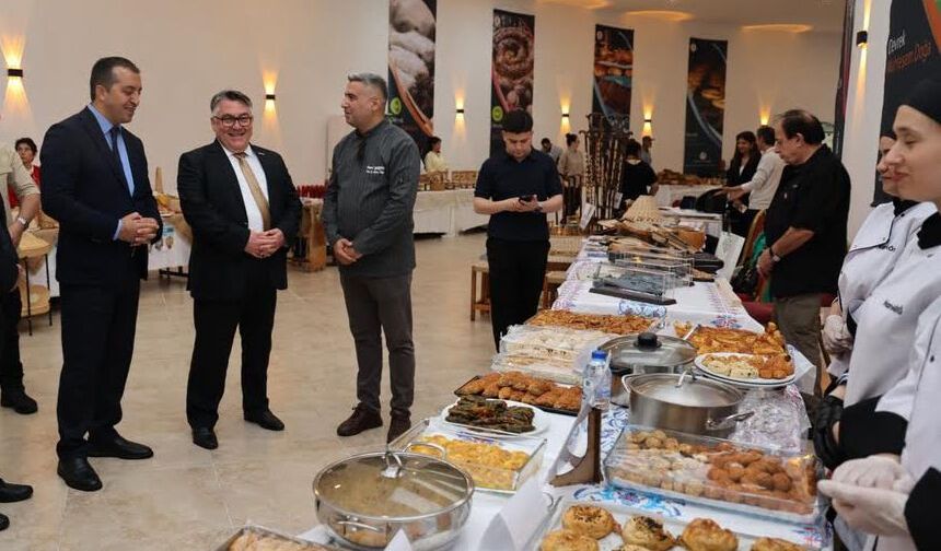 Rektör Özölçer, "GastroFest Devrek Anadolu’nun hikâyesi" festivali'ne katıldı