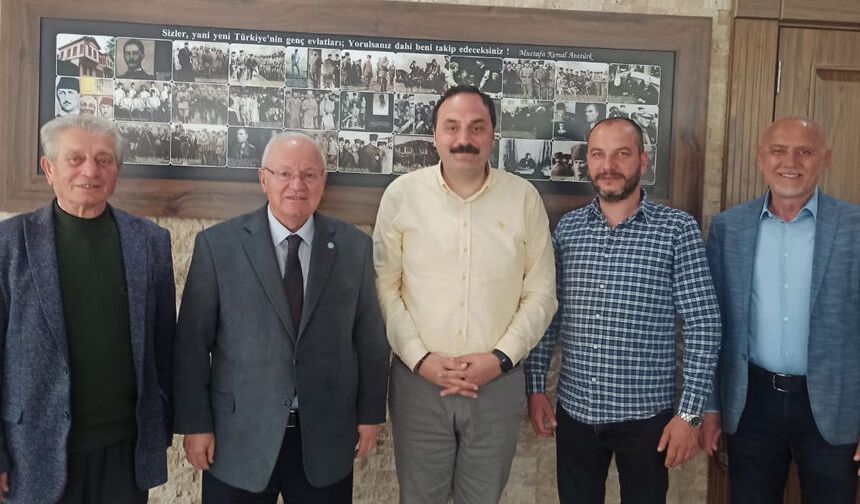 İYİ Parti’den Başkan Dökmeci’ye nezaket ziyareti