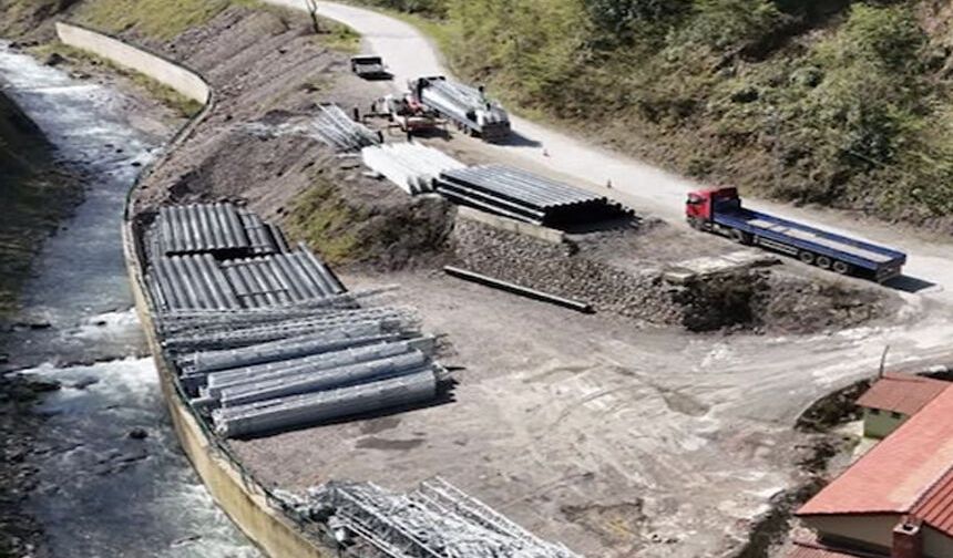 Gümeli’de elektrik hatları yenileniyor