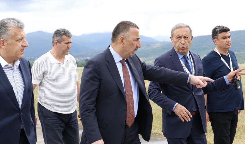 Vali Hacıbektaşoğlu'ndan Zonguldak Havalimanı'na Ziyaret