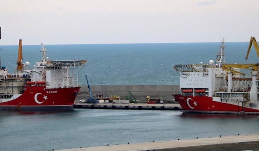 Hidrokarbon Arama Filosu Filyos Limanı'nda