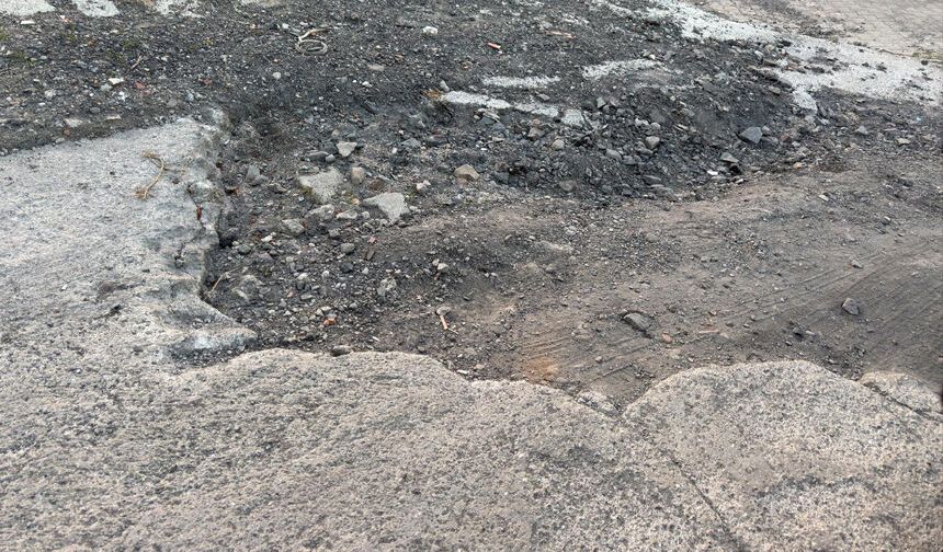 Ontemmuz'da 'Krater büyüklüğünde çukur' isyanı