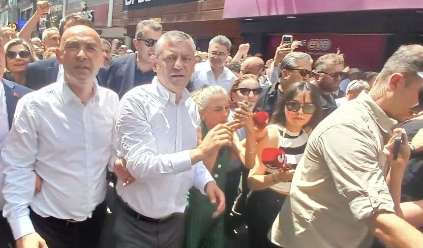 Özgür Özel Zonguldak'ta halkla buluştu