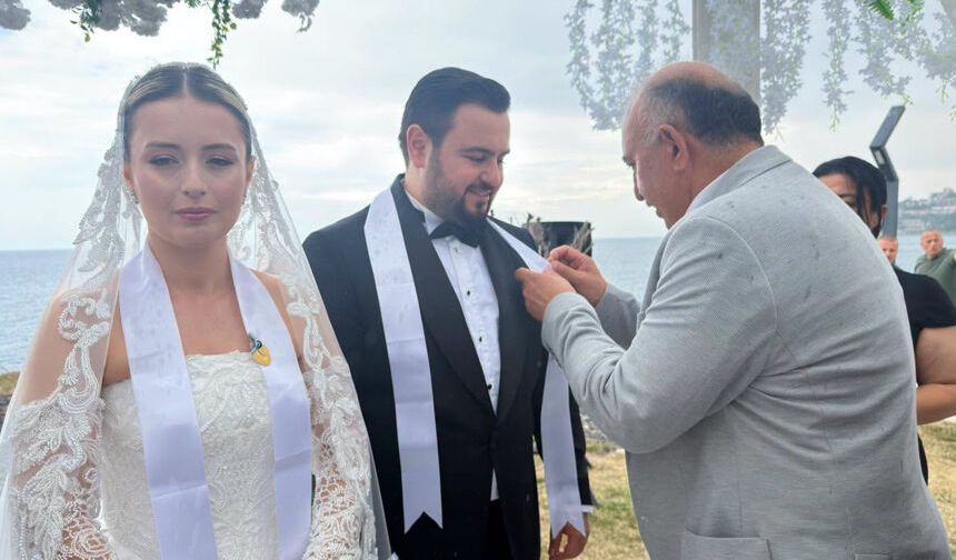 Yağız Seyithan Erdem ve Zeynep Sude Yamakoğlu, evlendi