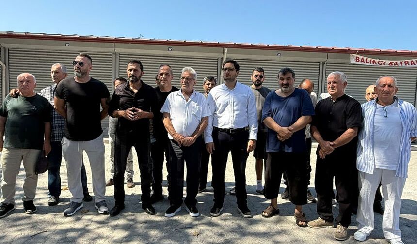 Esnaftan Vali ve siyasetçilere çağrı: “O koltuklar oturmak için değil, hizmet için!”