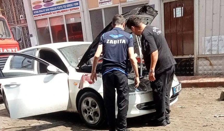 Seyir halindeki araç yandı