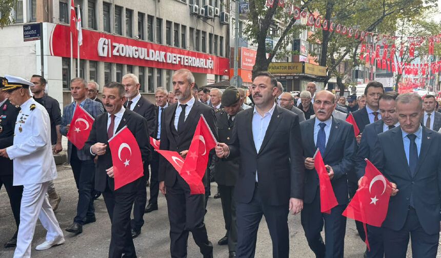 Zonguldak’ta Gaziler Günü korteji