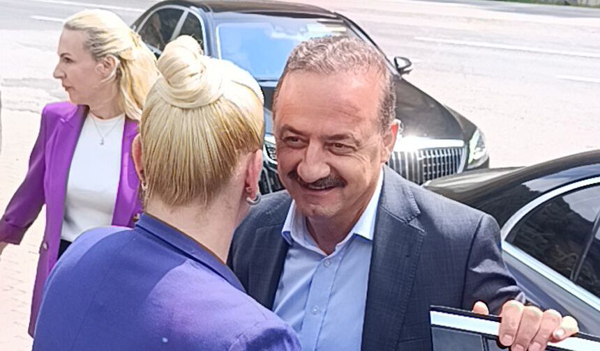 Anahtar Parti Lideri Yavuz Ağıralioğlu Zonguldak'ta