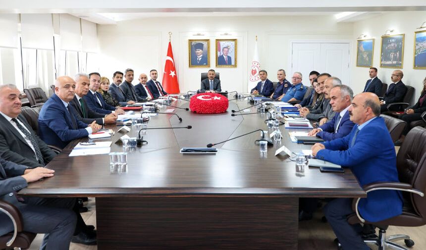 Vali Hacıbektaşoğlu: Her bir evladımızın güvenliği önceliğimiz