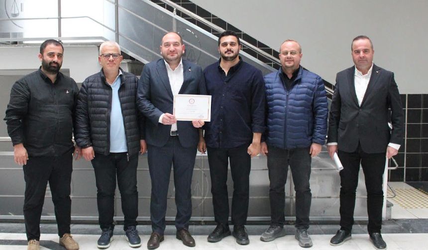 Başoğlu mazbatasını aldı