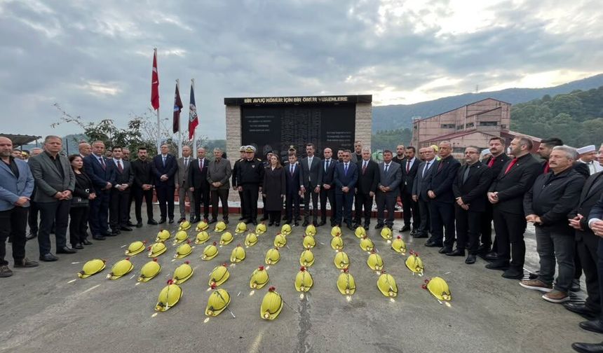 43 Amasra MAden Şehidi dualarla anıldı
