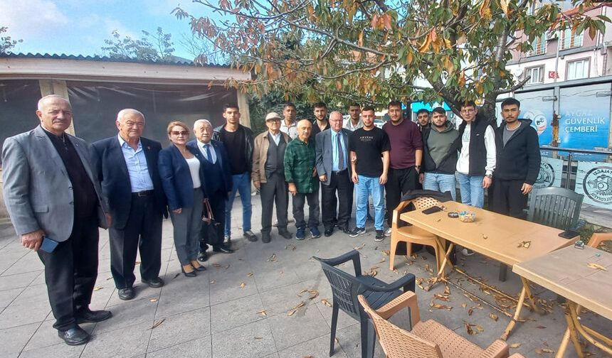 İYİ Parti Çatalağzı gençleriyle bir araya geldi