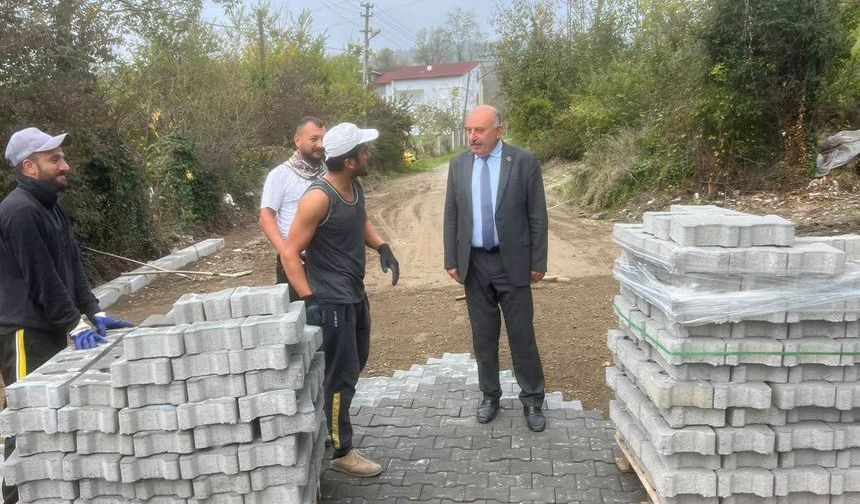 Gökçebey’de parke yol çalışmaları sürüyor