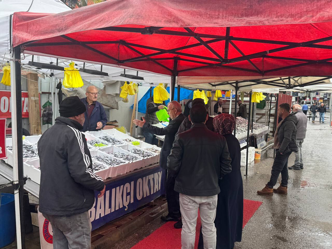 Olumsuz Hava Kosullari Hamsiyi Vurdu Kilosu 150 Tl Ye Yukseldi 3277