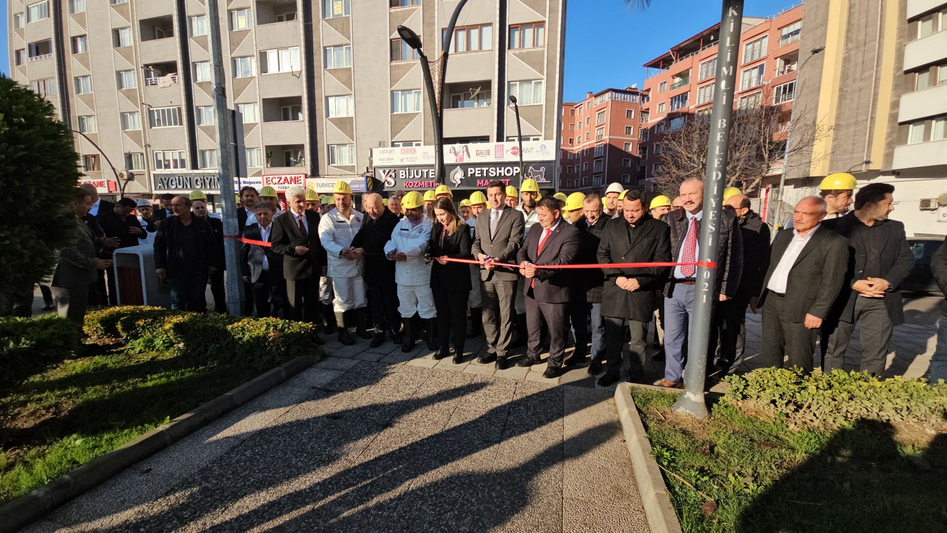 Madencilerden Okul Surprizi 3543