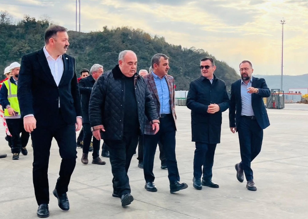 Screenshot 20251206 172317 Whats App