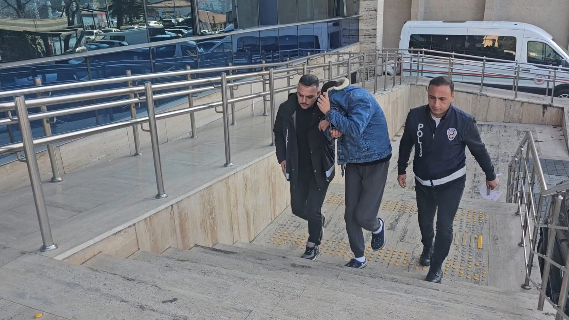 4 Yasindaki Sarp In Oldugu Kazada Surucuye Hapis Patronun Cezasina Erteleme 4441