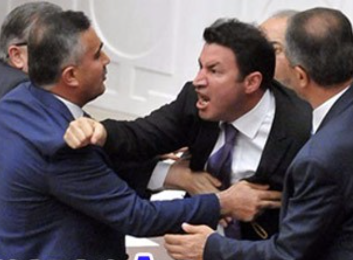 Özcansaldırı 2