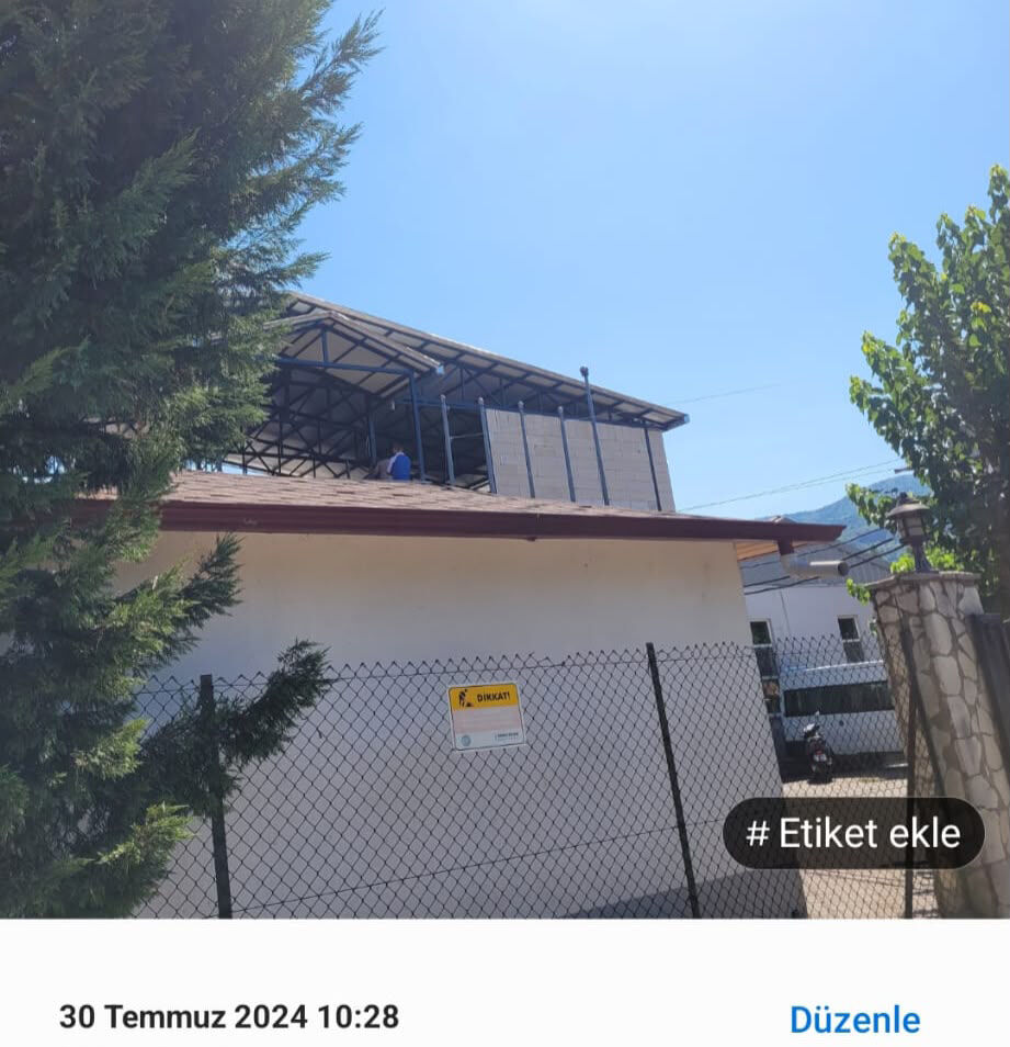 Ademtopaloğlu Kaçakfabrika