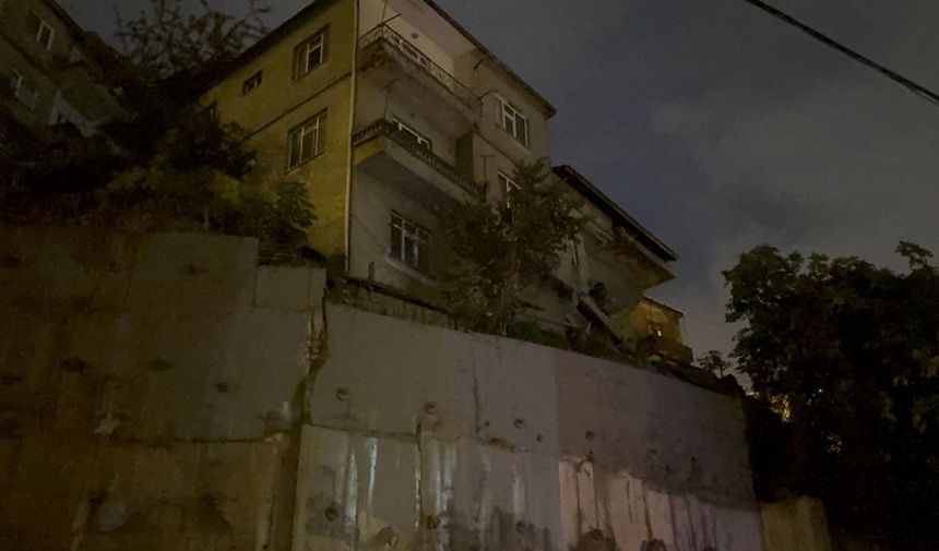 Zonguldak'ta iki katlı binada göçük ihbarı ekipleri harekete geçirdi